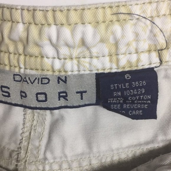 David N Sport Cream Colored Shorts Size 6 - Picture 5 of 5